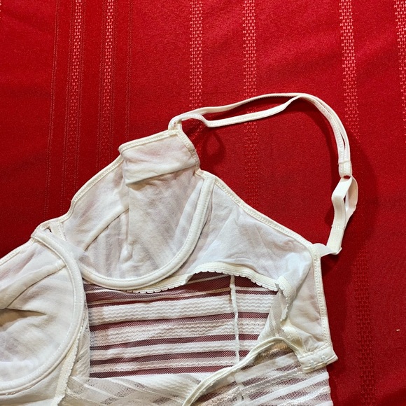COSABELLA NEIMAN MARCUS camisole, made in Italy, built-in bra, white size 2 - Picture 12 of 14